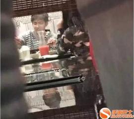 网友爆料火锅店事件视频,网友爆料视频揭露惊人一幕  第2张